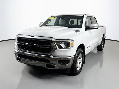 Used 2022 RAM 1500 Big Horn AWD/4WD image 3