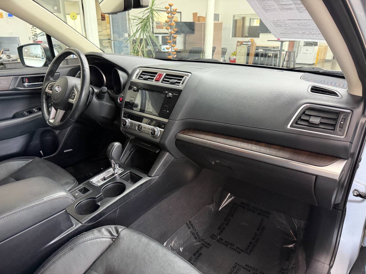 Used 2017 Subaru Outback 2.5i Limited AWD/4WD image 18