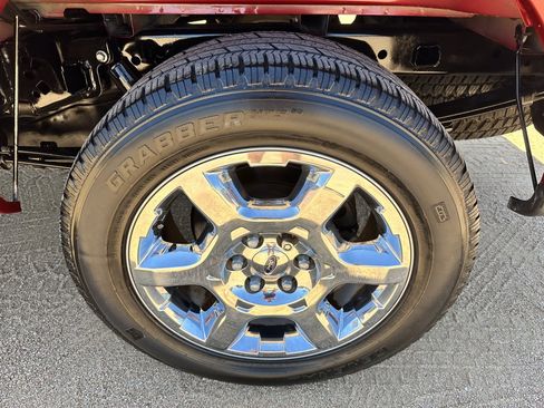 Used 2014 Ford F150 XLT w/ Equipment Group 302A Luxury RWD image 13