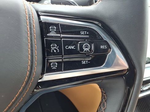 New 2026 Jeep Grand Cherokee L Summit AWD/4WD image 29