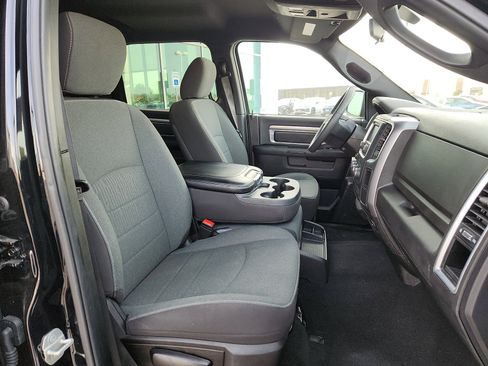 Used 2024 RAM 1500 Classic Warlock image 15