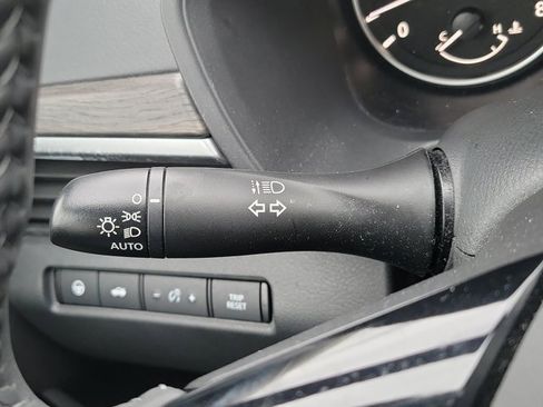 Certified 2023 Nissan Altima 2.5 SV w/ SV Premium Package image 13