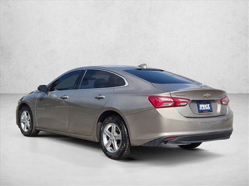 Used 2022 Chevrolet Malibu LT FWD image 7