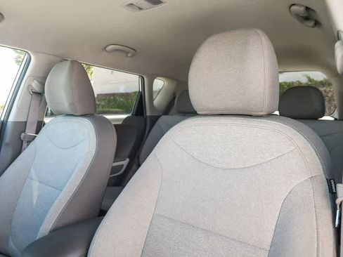 Used 2016 Kia Soul EV FWD image 17