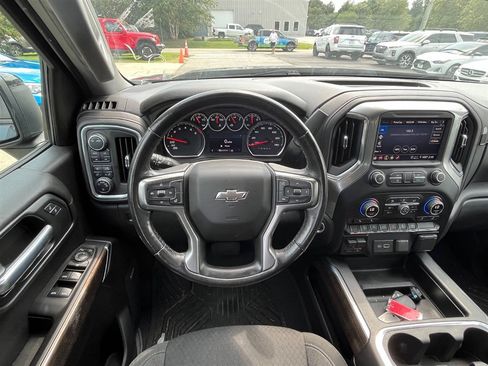 Used 2021 Chevrolet Silverado 1500 RST AWD/4WD image 7