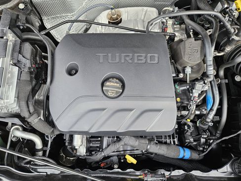 New 2026 Buick Encore GX Sport Touring w/ Comfort Package FWD image 20