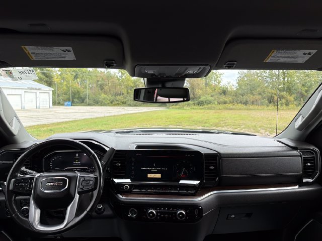 Used 2022 GMC Sierra 1500 SLT AWD/4WD image 20