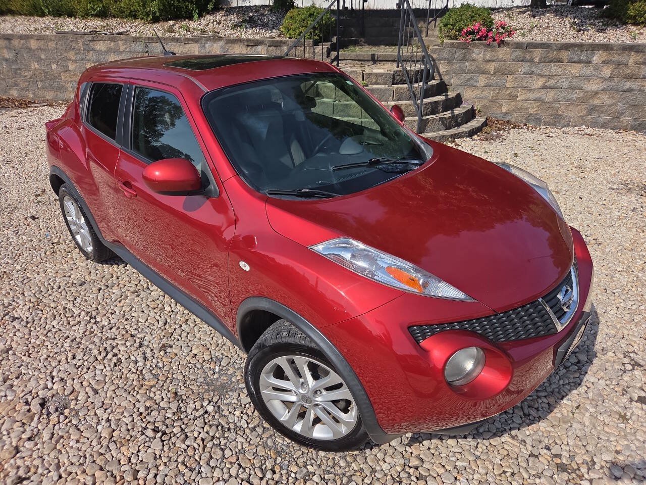Used 2014 Nissan Juke SV AWD/4WD image 32
