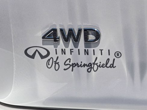 Certified 2023 INFINITI QX80 Premium Select w/ All-Season Package AWD/4WD image 8