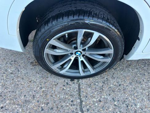 Used 2019 BMW X6 xDrive35i w/ M Sport Package image 24