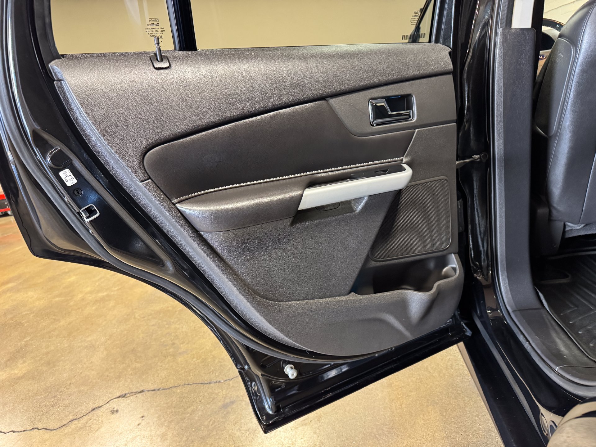 Used 2014 Ford Edge Sport w/ Driver Entry Package AWD/4WD image 22