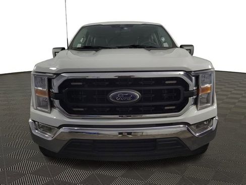 Used 2022 Ford F150 XLT image 2
