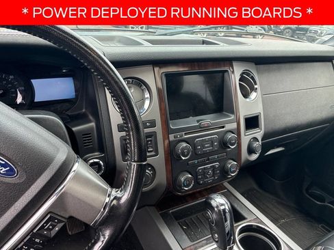 Used 2017 Ford Expedition Platinum AWD/4WD image 13