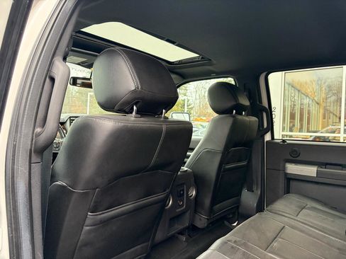 Used 2016 Ford F250 Lariat w/ Lariat Ultimate Package image 40