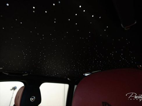 Used 2022 Rolls-Royce Cullinan Black Badge AWD/4WD image 31