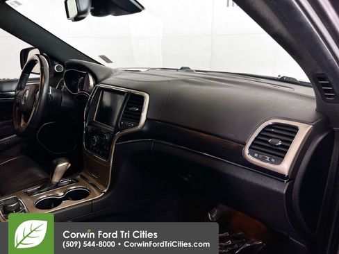 Used 2016 Jeep Grand Cherokee Summit AWD/4WD image 31