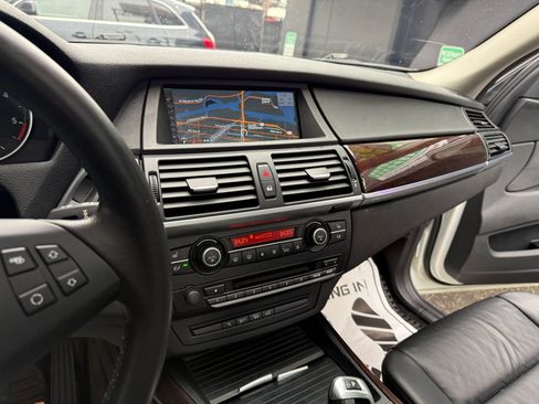 Used 2013 BMW X5 xDrive35d image 10