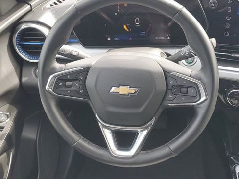 Certified 2024 Chevrolet Trax LT w/ Driver Confidence Package FWD image 12