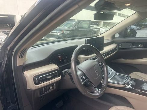 Used 2021 Lincoln Nautilus Reserve image 16