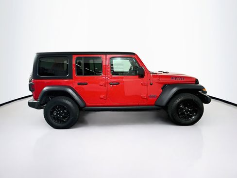 Used 2023 Jeep Wrangler Unlimited AWD/4WD image 10