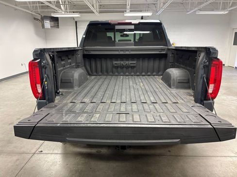 Used 2019 GMC Sierra 1500 SLT w/ SLT Premium Plus Package AWD/4WD image 19
