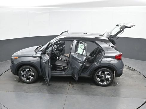 New 2026 Hyundai Venue SEL FWD image 49