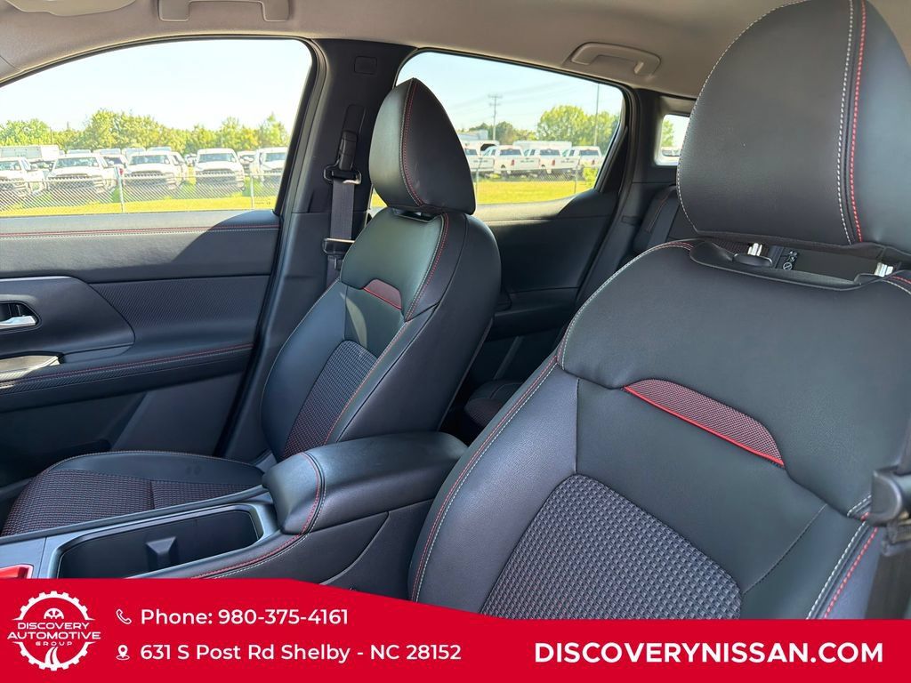 Certified 2026 Nissan Kicks SR w/ Cold Weather Package FWD image 13