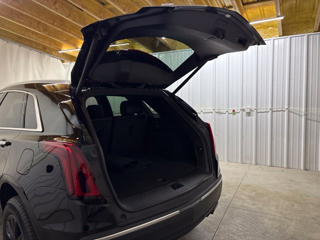 Used 2024 Cadillac XT5 Luxury AWD/4WD image 9