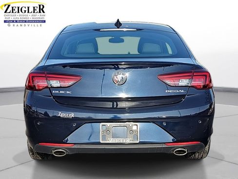 Used 2018 Buick Regal Preferred w/ Driver Confidence Package #1 image 6