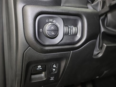 Used 2025 RAM 1500 Big Horn image 42