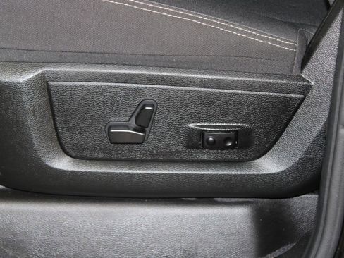 Used 2025 RAM 2500 Big Horn image 18