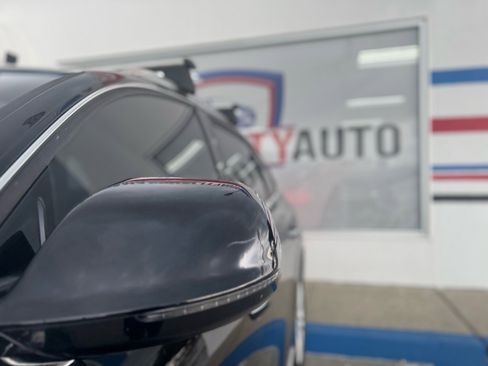 Used 2017 Audi Q5 2.0T Premium Plus w/ Technology Package image 13