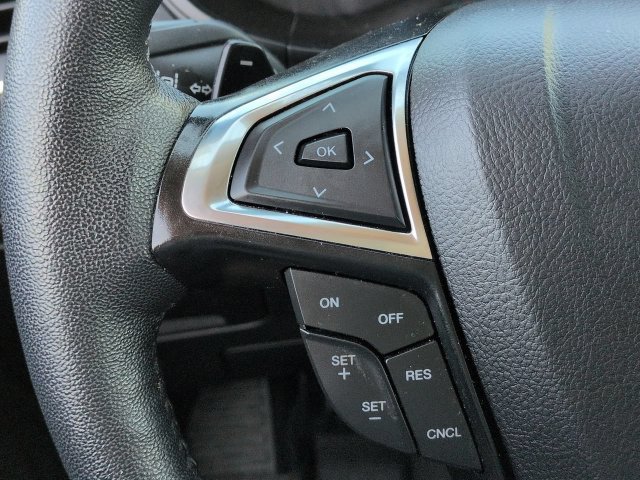 Used 2024 Ford Edge Titanium w/ Class II Trailer Tow Package AWD/4WD image 25