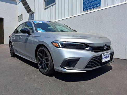Used 2024 Honda Civic Sport image 7
