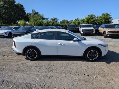 New 2026 Kia K4 EX FWD image 5