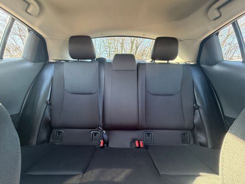 Used 2025 Toyota Prius LE image 36