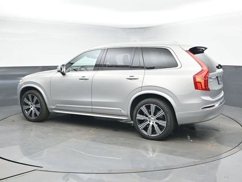 Used 2024 Volvo XC90 B5 Plus image 6