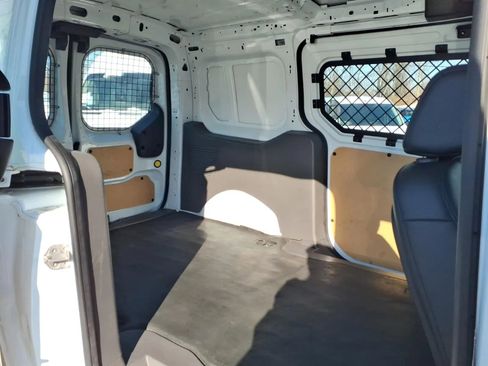 Used 2022 Ford Transit Connect XL image 14