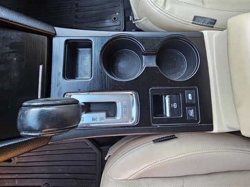 Used 2015 Subaru Outback 2.5i Limited image 16