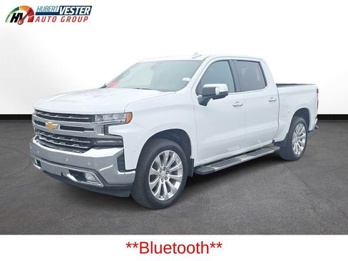Used 2019 Chevrolet Silverado 1500 LTZ w/ LTZ Premium Package image 2