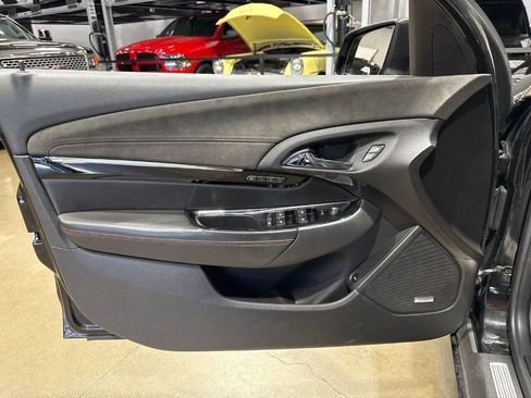 Used 2015 Chevrolet SS RWD image 11