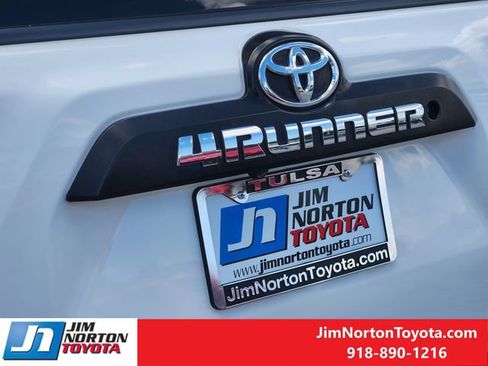 Used 2019 Toyota 4Runner TRD Pro AWD/4WD image 12