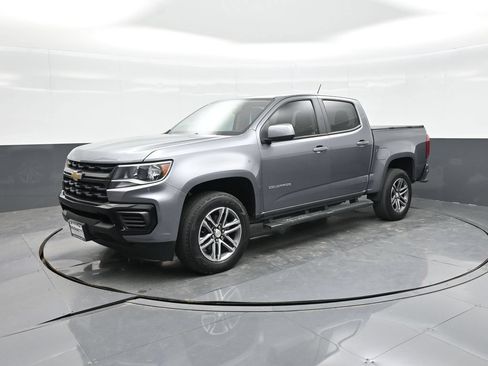 Used 2021 Chevrolet Colorado W/T w/ Custom Special Edition RWD image 19