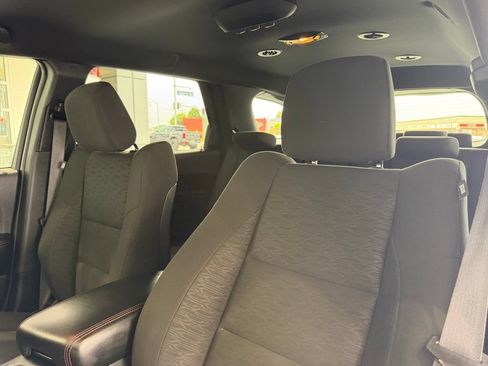 Used 2025 Dodge Durango GT AWD/4WD image 22