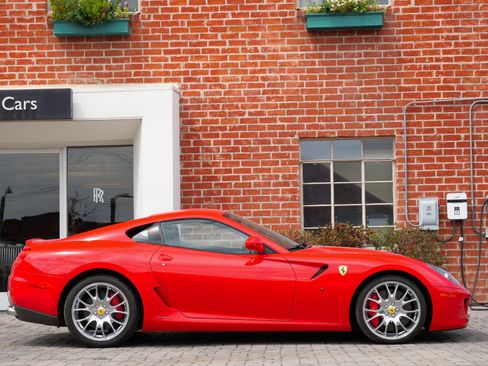 Used 2009 Ferrari 599 GTB Fiorano RWD image 4