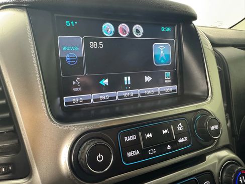 Used 2015 Chevrolet Suburban LT w/ Luxury Package image 19