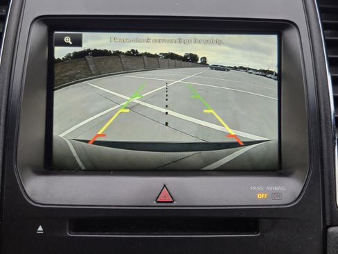 Used 2014 Ford Taurus SEL w/ Equipment Group 201A FWD image 14