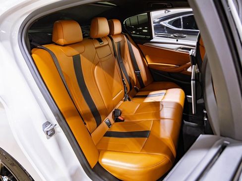 Used 2019 BMW M5 w/ Executive Package image 33