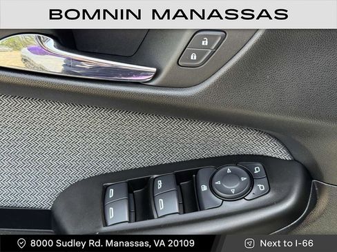 Used 2024 Chevrolet TrailBlazer LT w/ Driver Confidence Package image 22