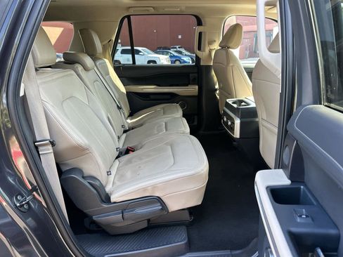 Used 2024 Ford Expedition Max Limited image 13